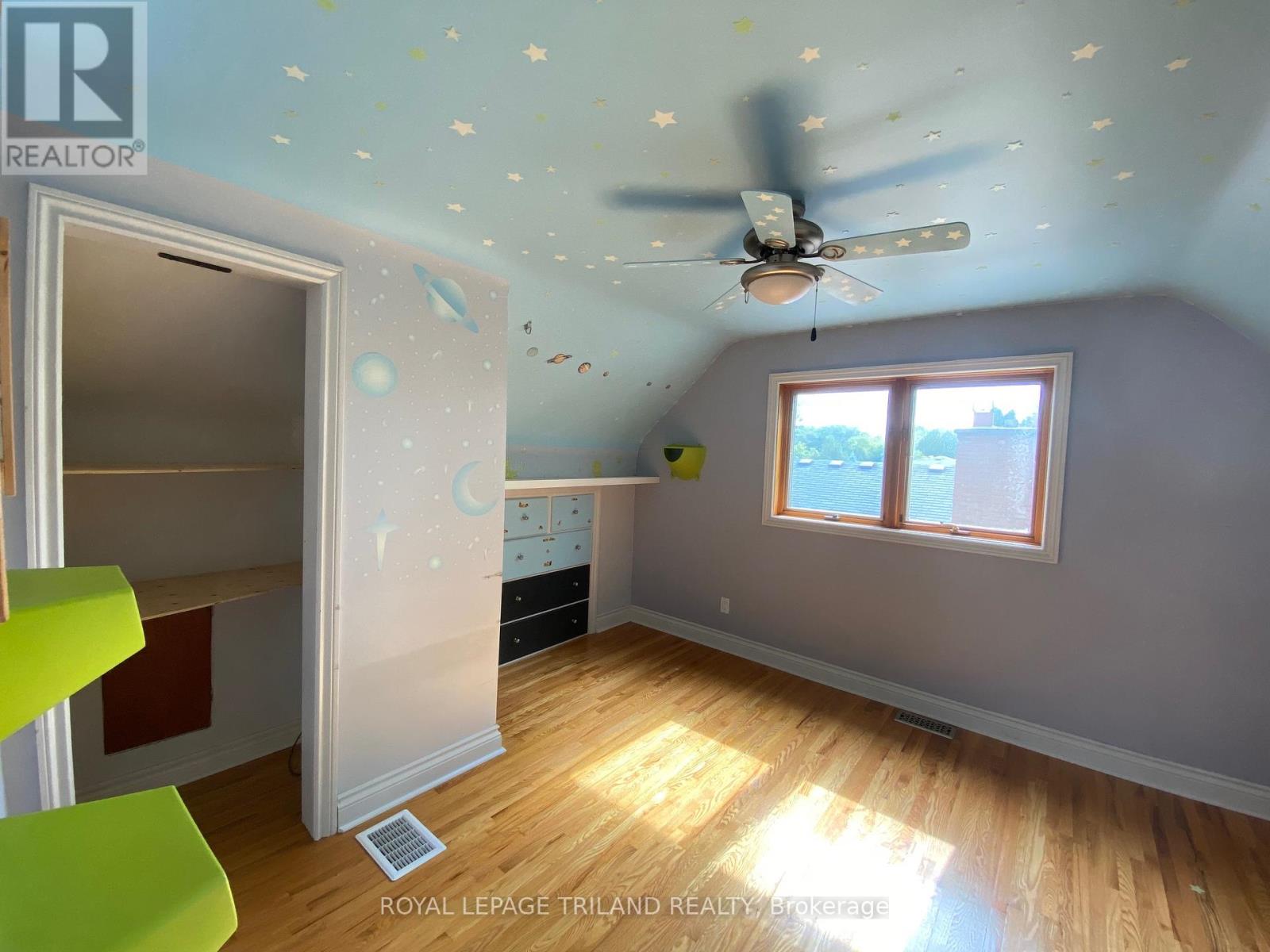 904 Willow Drive, London, Ontario  N6E 1P1 - Photo 8 - X9377387