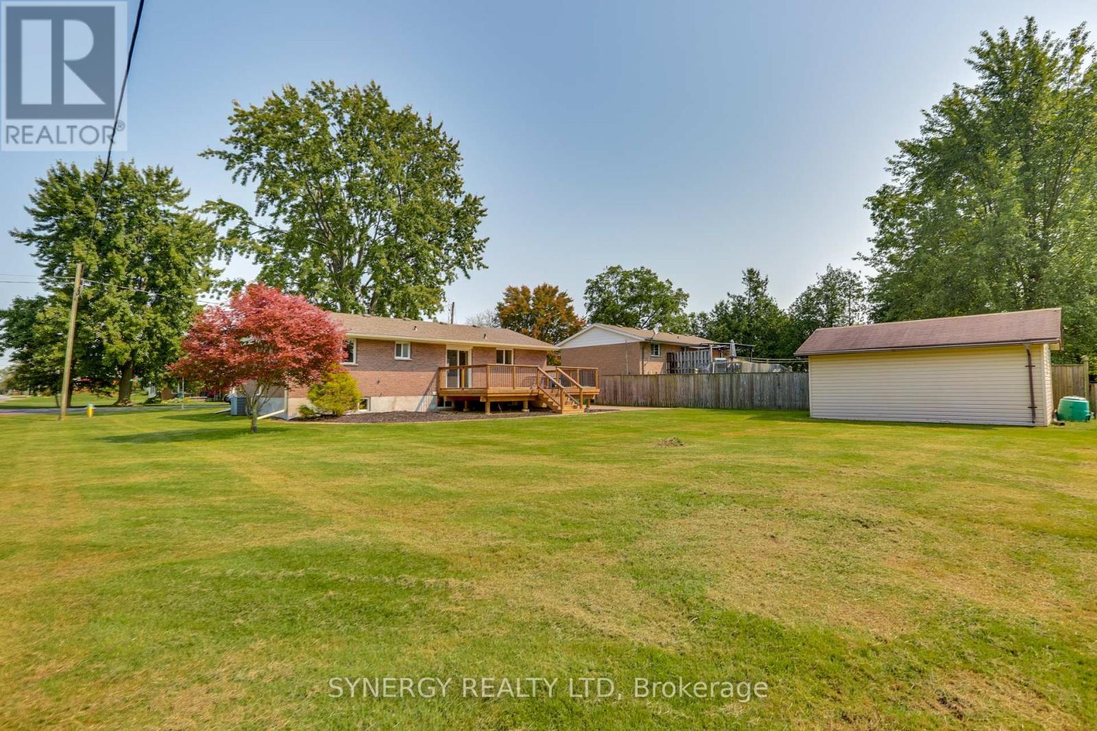 32 Clark Street, Strathroy-Caradoc (Melbourne), Ontario  N0L 1T0 - Photo 5 - X9377615