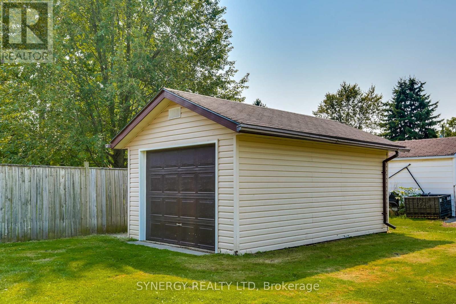 32 Clark Street, Strathroy-Caradoc (Melbourne), Ontario  N0L 1T0 - Photo 7 - X9377615