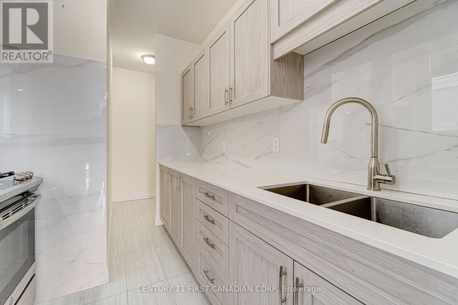 2808 Heardcreek Trail, London, Ontario  N6G 0W1 - Photo 10 - X9377710