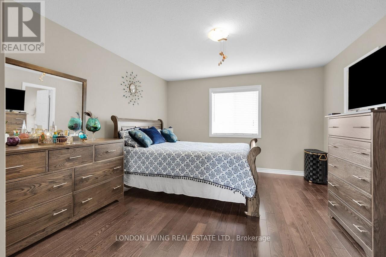 3229 Meadowgate Boulevard, London, Ontario  N6M 0B7 - Photo 11 - X9378201