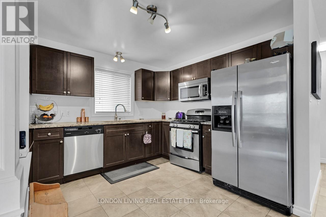3229 Meadowgate Boulevard, London, Ontario  N6M 0B7 - Photo 5 - X9378201