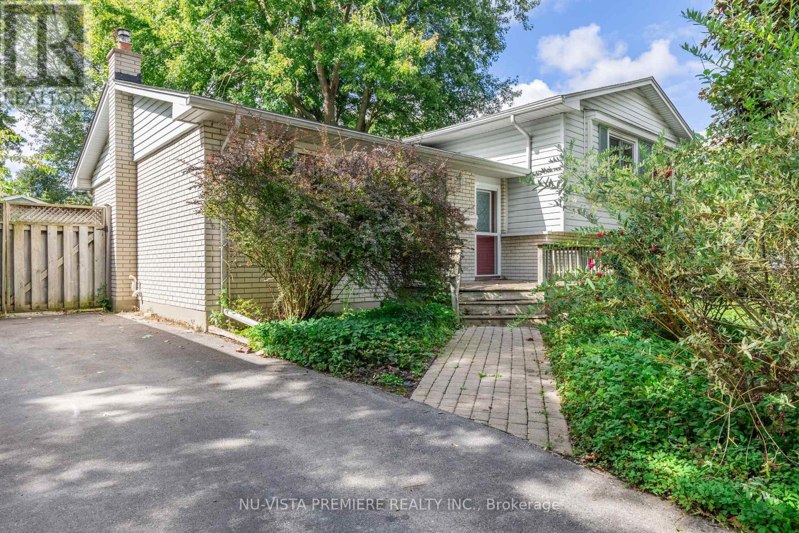 59 SCOTCHPINE CRESCENT, london, Ontario