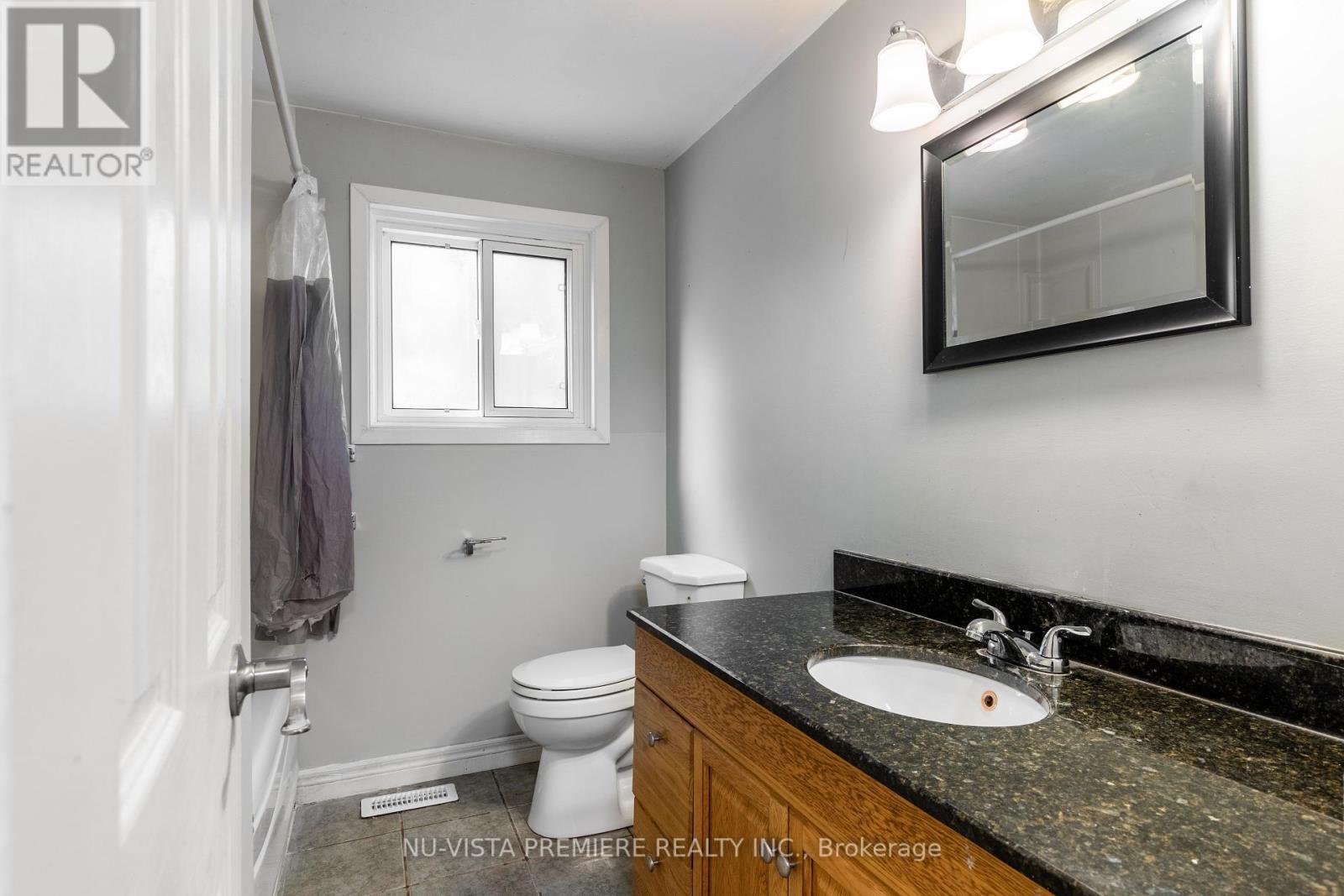 59 Scotchpine Crescent, London, Ontario  N6G 2E1 - Photo 13 - X9379413