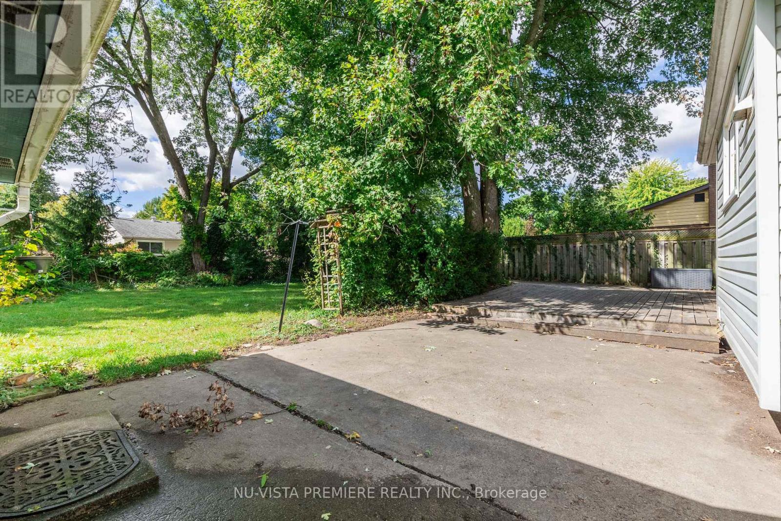 59 Scotchpine Crescent, London, Ontario  N6G 2E1 - Photo 27 - X9379413