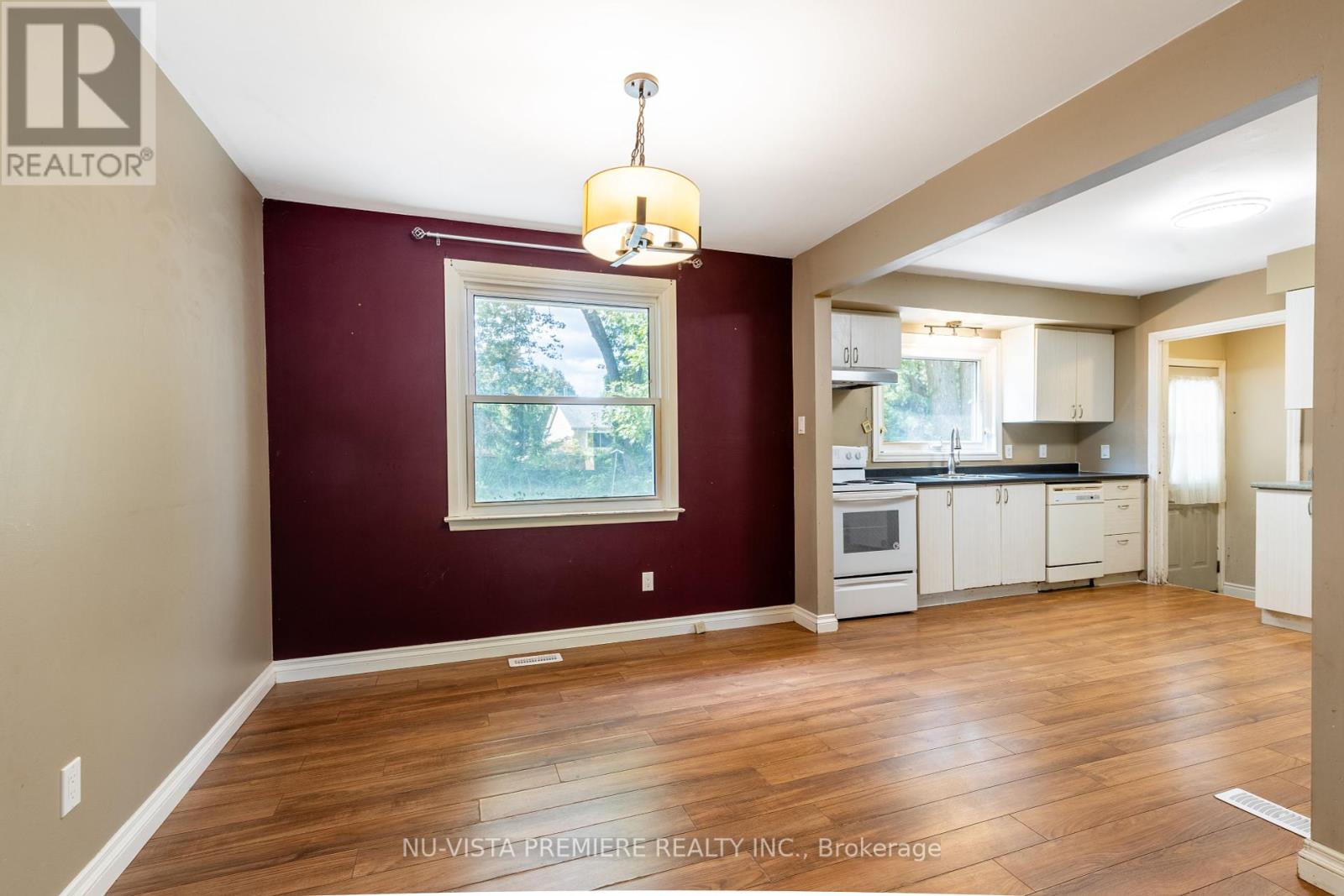 59 Scotchpine Crescent, London, Ontario  N6G 2E1 - Photo 9 - X9379413