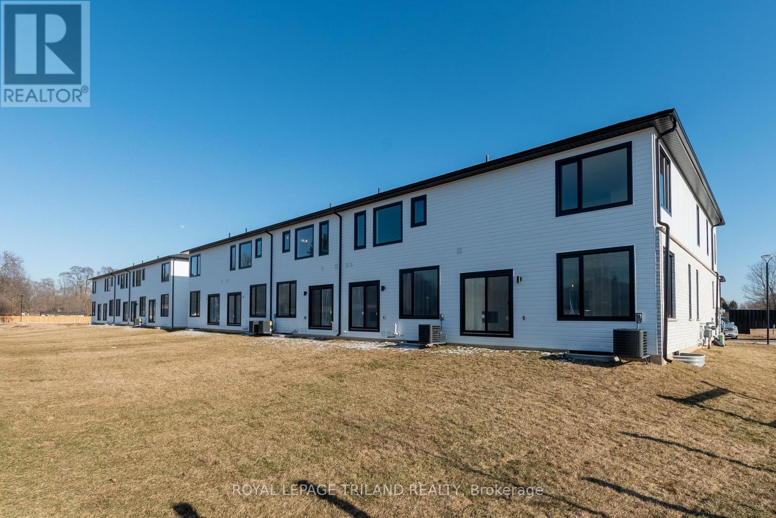 12 - 101 Swales Avenue, Strathroy-Caradoc (Sw), Ontario  N7G 0C1 - Photo 3 - X9380196