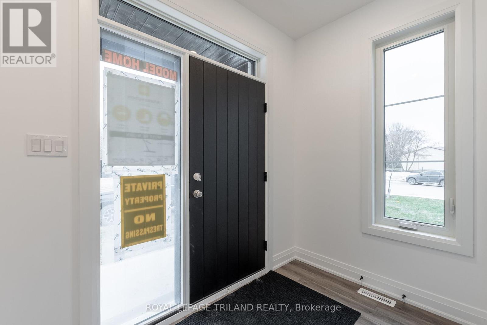 12 - 101 Swales Avenue, Strathroy-Caradoc (Sw), Ontario  N7G 0C1 - Photo 6 - X9380196