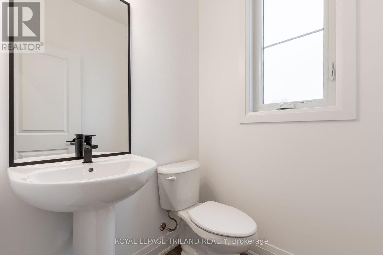 12 - 101 Swales Avenue, Strathroy-Caradoc (Sw), Ontario  N7G 0C1 - Photo 7 - X9380196
