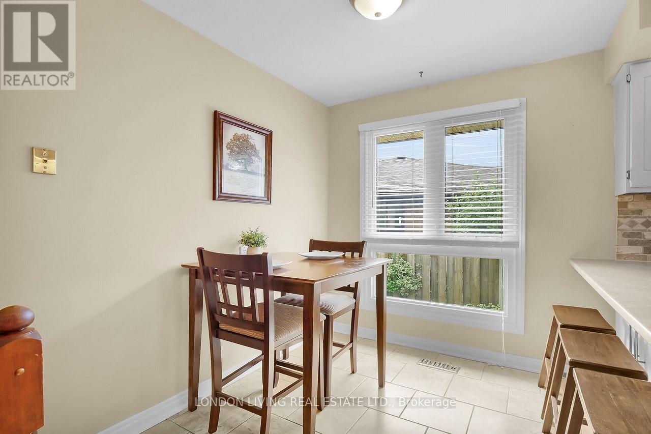 1032 Valetta Street, London, Ontario  N6H 2Z8 - Photo 16 - X9381919