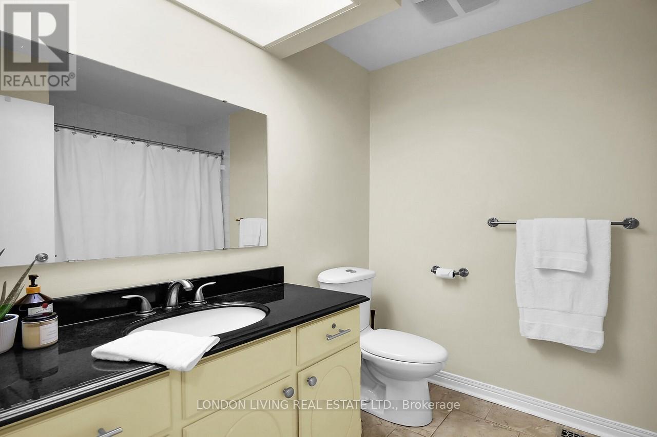 1032 Valetta Street, London, Ontario  N6H 2Z8 - Photo 17 - X9381919