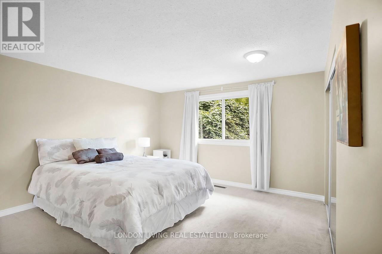 1032 Valetta Street, London, Ontario  N6H 2Z8 - Photo 19 - X9381919