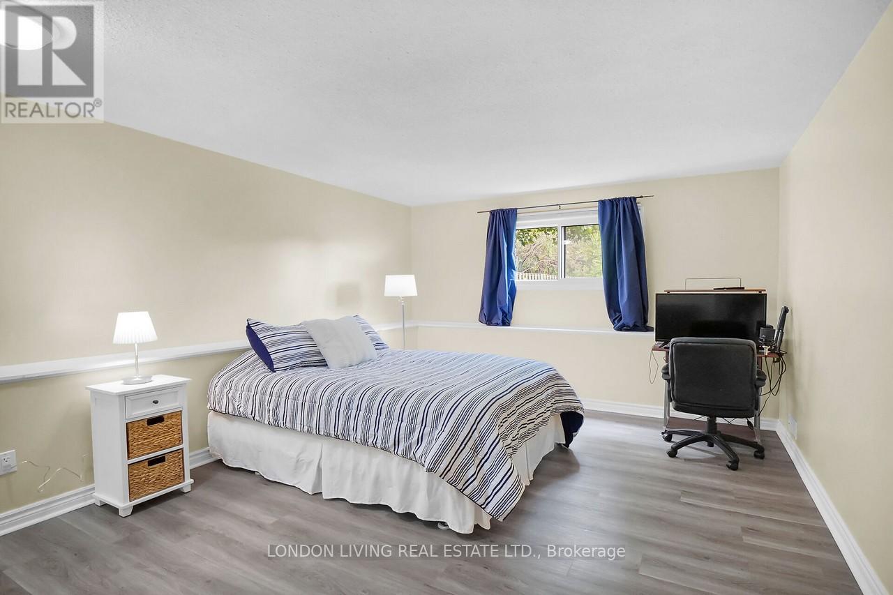 1032 Valetta Street, London, Ontario  N6H 2Z8 - Photo 25 - X9381919
