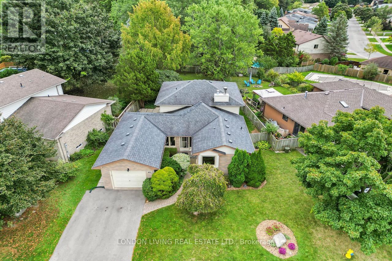 1032 Valetta Street, London, Ontario  N6H 2Z8 - Photo 4 - X9381919