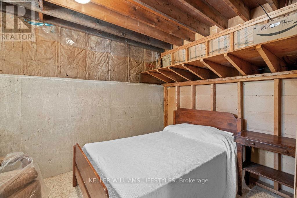 7403 Sanderson Road, Lambton Shores (Port Franks), Ontario  N0M 2L0 - Photo 19 - X9382118