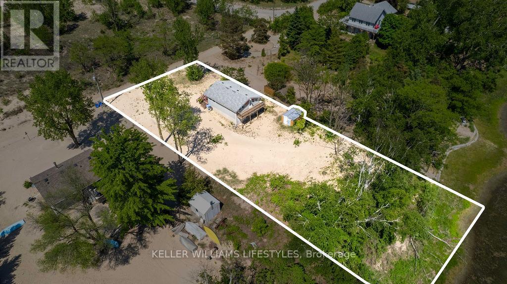 7403 Sanderson Road, Lambton Shores (Port Franks), Ontario  N0M 2L0 - Photo 30 - X9382118