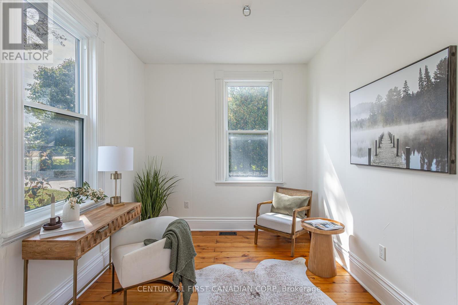 9398 Glendon Drive, Strathroy-Caradoc (Mount Brydges), Ontario  N0L 1W0 - Photo 5 - X9382744