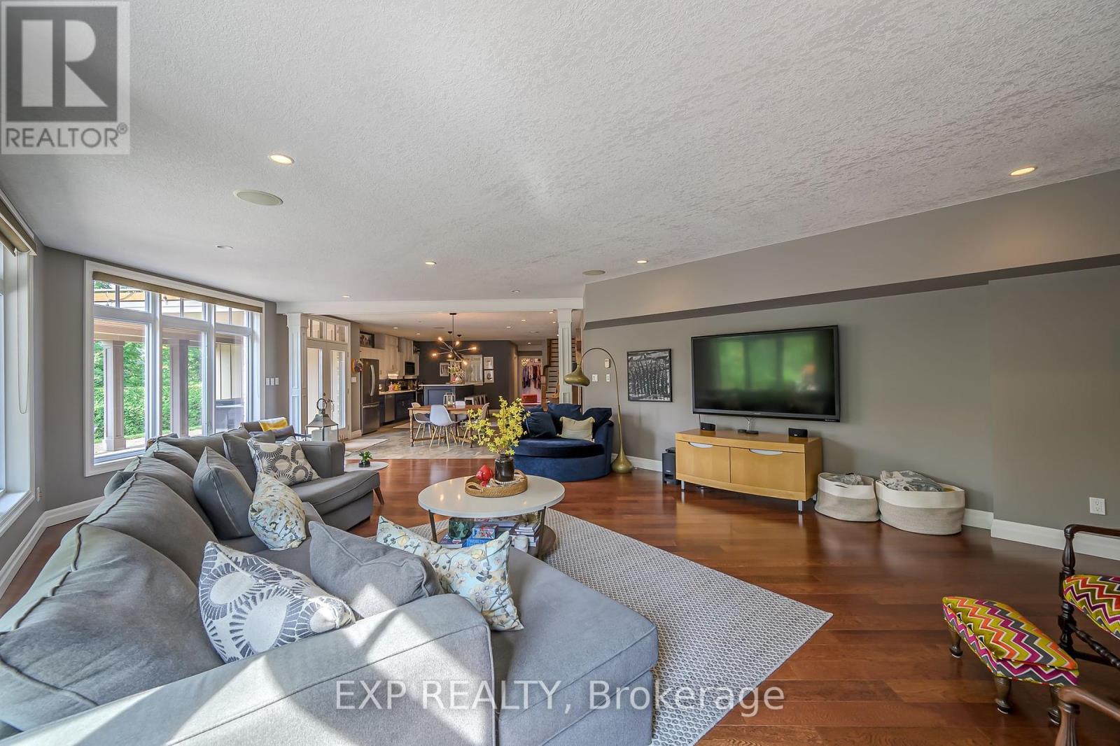 49 Byron Avenue, Thames Centre (Dorchester), Ontario  N0L 1G2 - Photo 10 - X9382814
