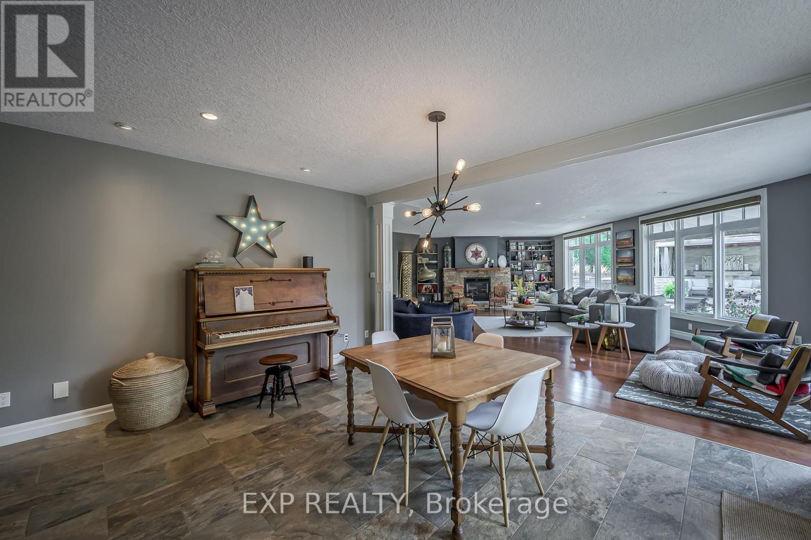 49 Byron Avenue, Thames Centre (Dorchester), Ontario  N0L 1G2 - Photo 13 - X9382814