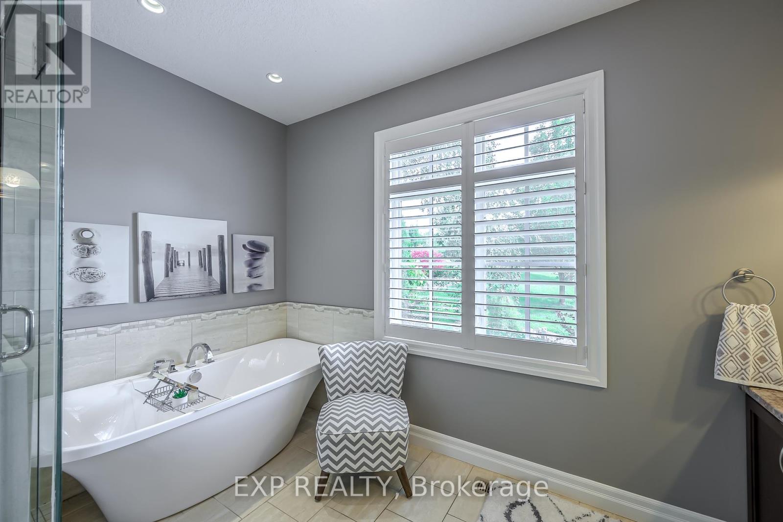 49 Byron Avenue, Thames Centre (Dorchester), Ontario  N0L 1G2 - Photo 18 - X9382814