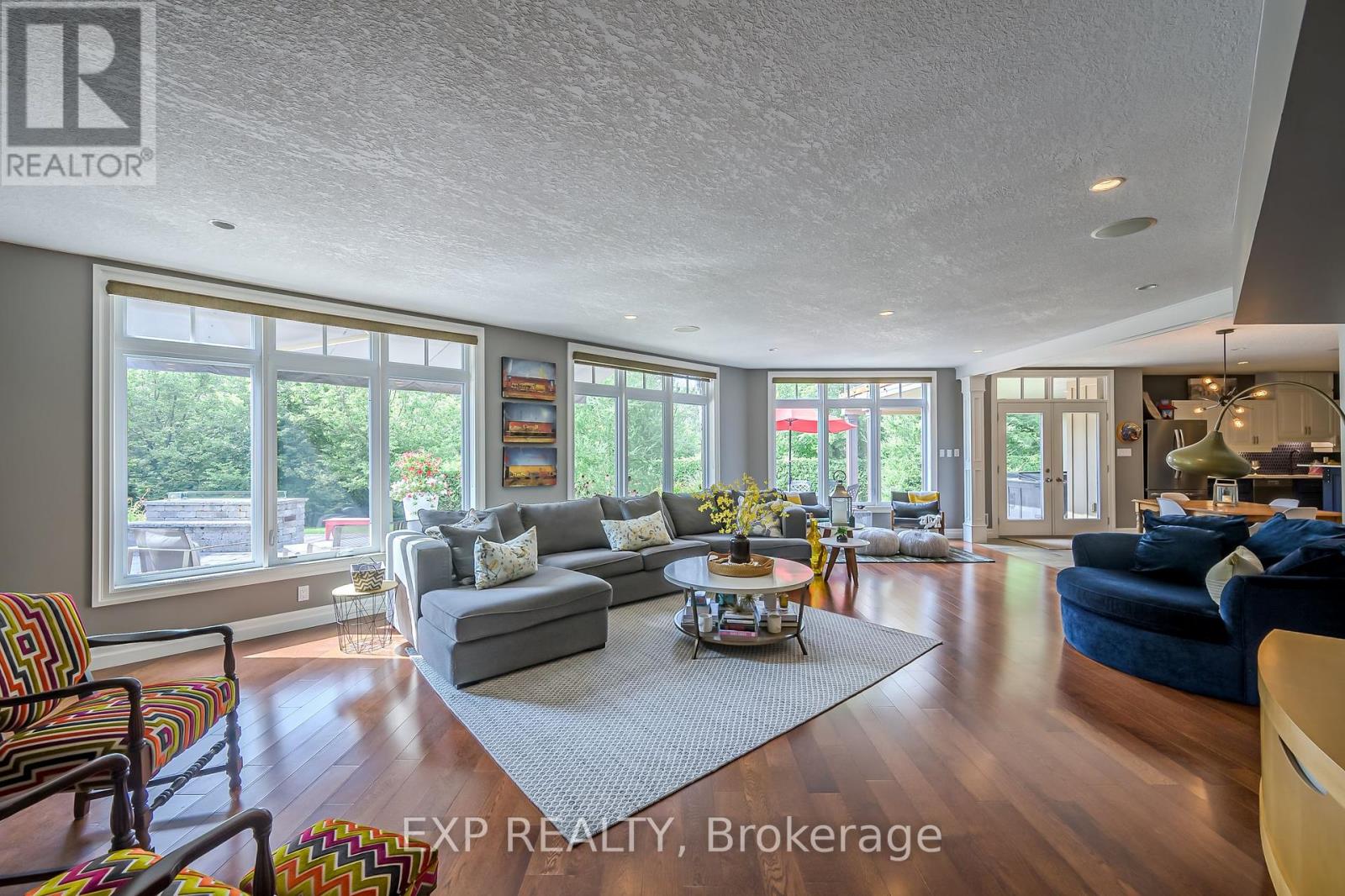 49 Byron Avenue, Thames Centre (Dorchester), Ontario  N0L 1G2 - Photo 9 - X9382814