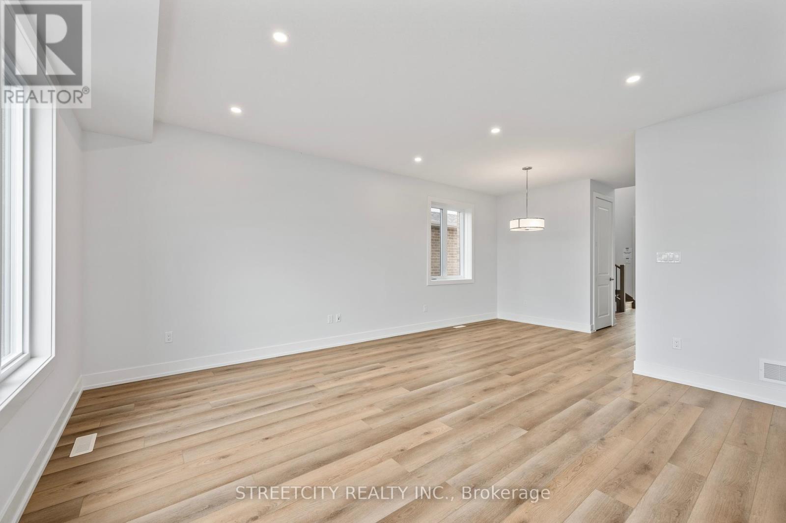 33 Lucas Road, St. Thomas, Ontario  N5R 0M2 - Photo 11 - X9382952