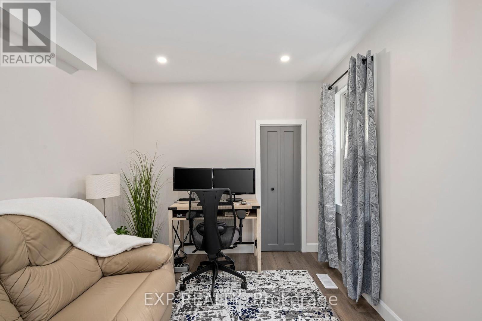 35 Emery Street E, London, Ontario  N6C 2C7 - Photo 13 - X9383131