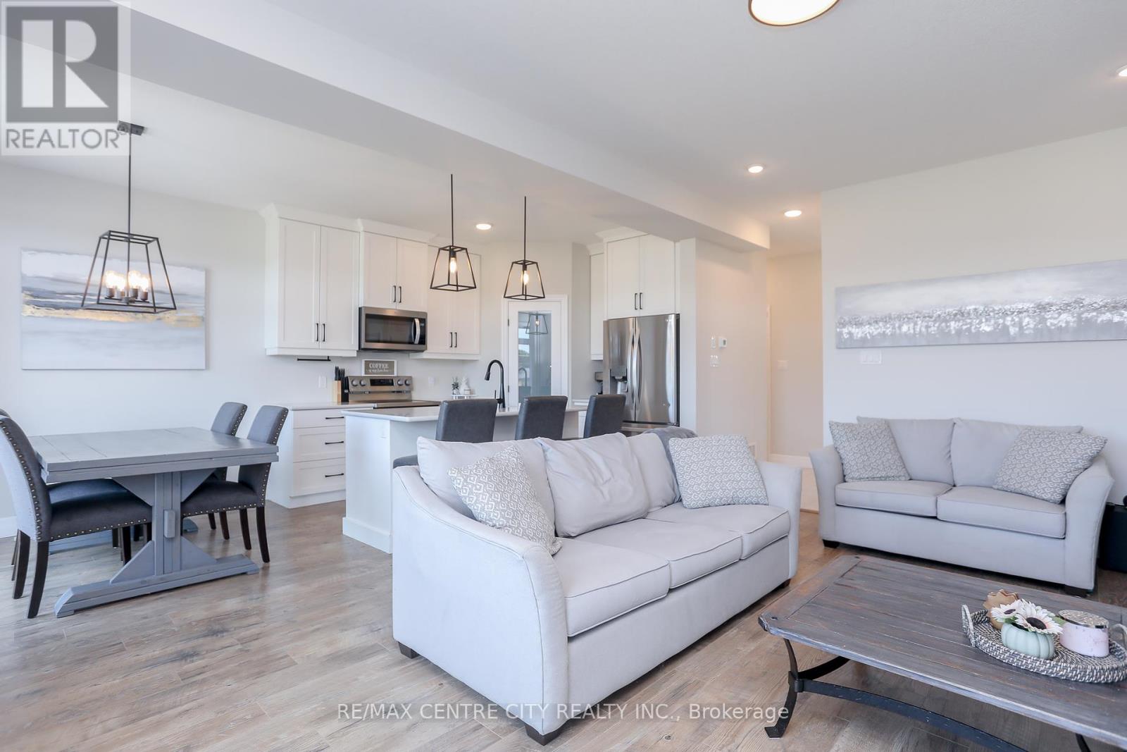 7 Oxford Terrace, St. Thomas, Ontario  N5R 0J9 - Photo 11 - X9383483