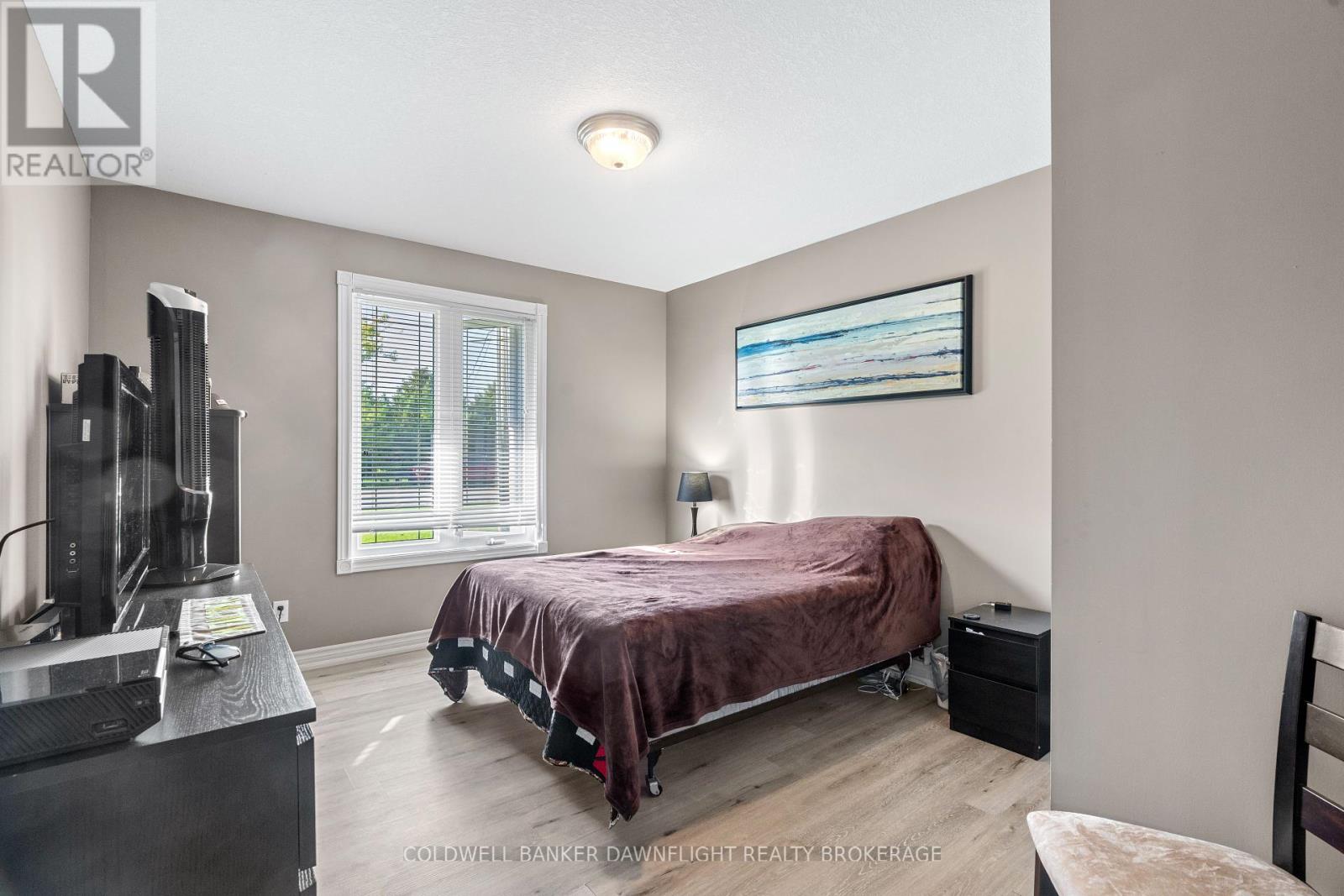 2162 Parkhill Drive, North Middlesex (Parkhill), Ontario  N0M 2K0 - Photo 20 - X9383716