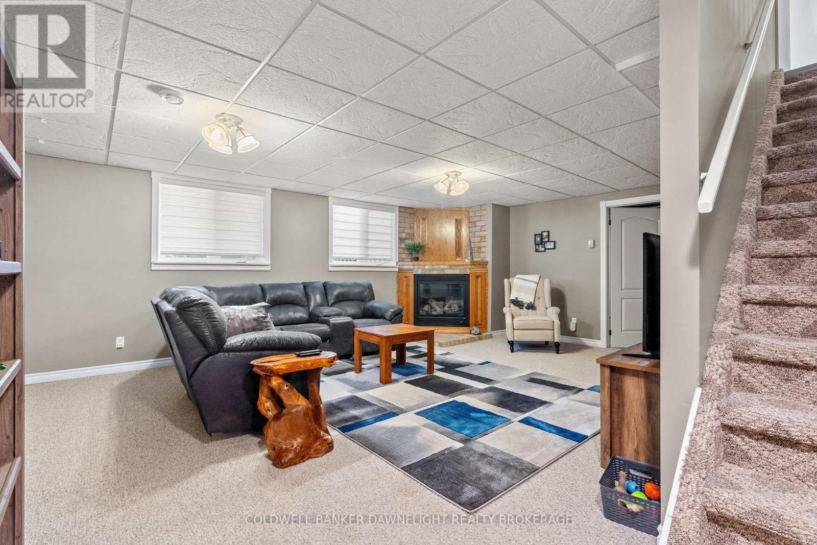 2162 Parkhill Drive, North Middlesex (Parkhill), Ontario  N0M 2K0 - Photo 25 - X9383716