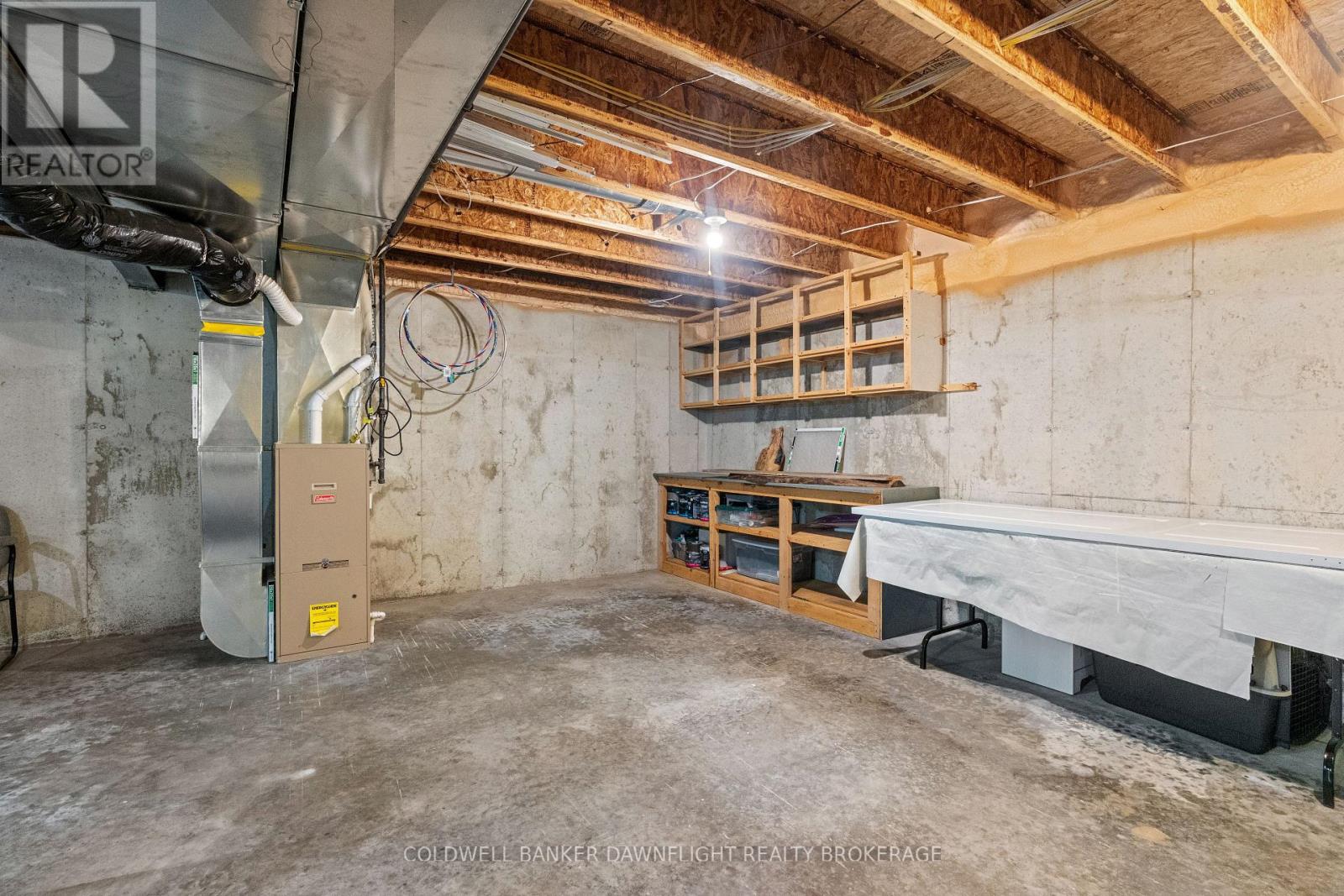 2162 Parkhill Drive, North Middlesex (Parkhill), Ontario  N0M 2K0 - Photo 31 - X9383716