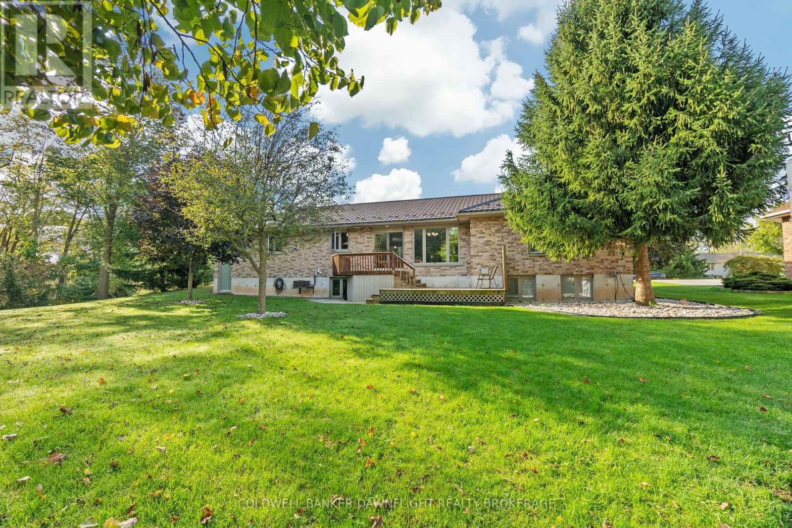 2162 Parkhill Drive, North Middlesex (Parkhill), Ontario  N0M 2K0 - Photo 36 - X9383716