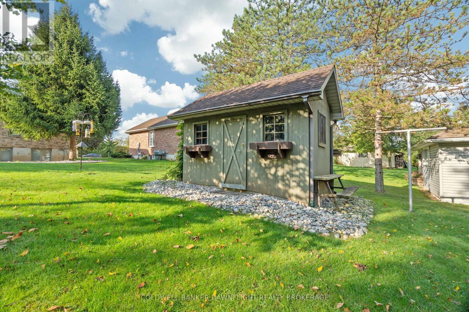 2162 Parkhill Drive, North Middlesex (Parkhill), Ontario  N0M 2K0 - Photo 37 - X9383716