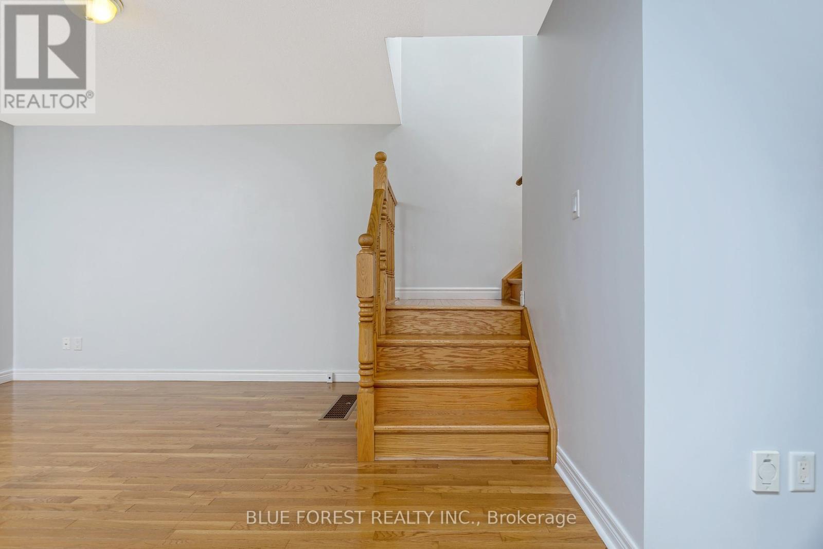 2414 Sequoia Way, Oakville (West Oak Trails), Ontario  L6M 4Z7 - Photo 16 - W9384331