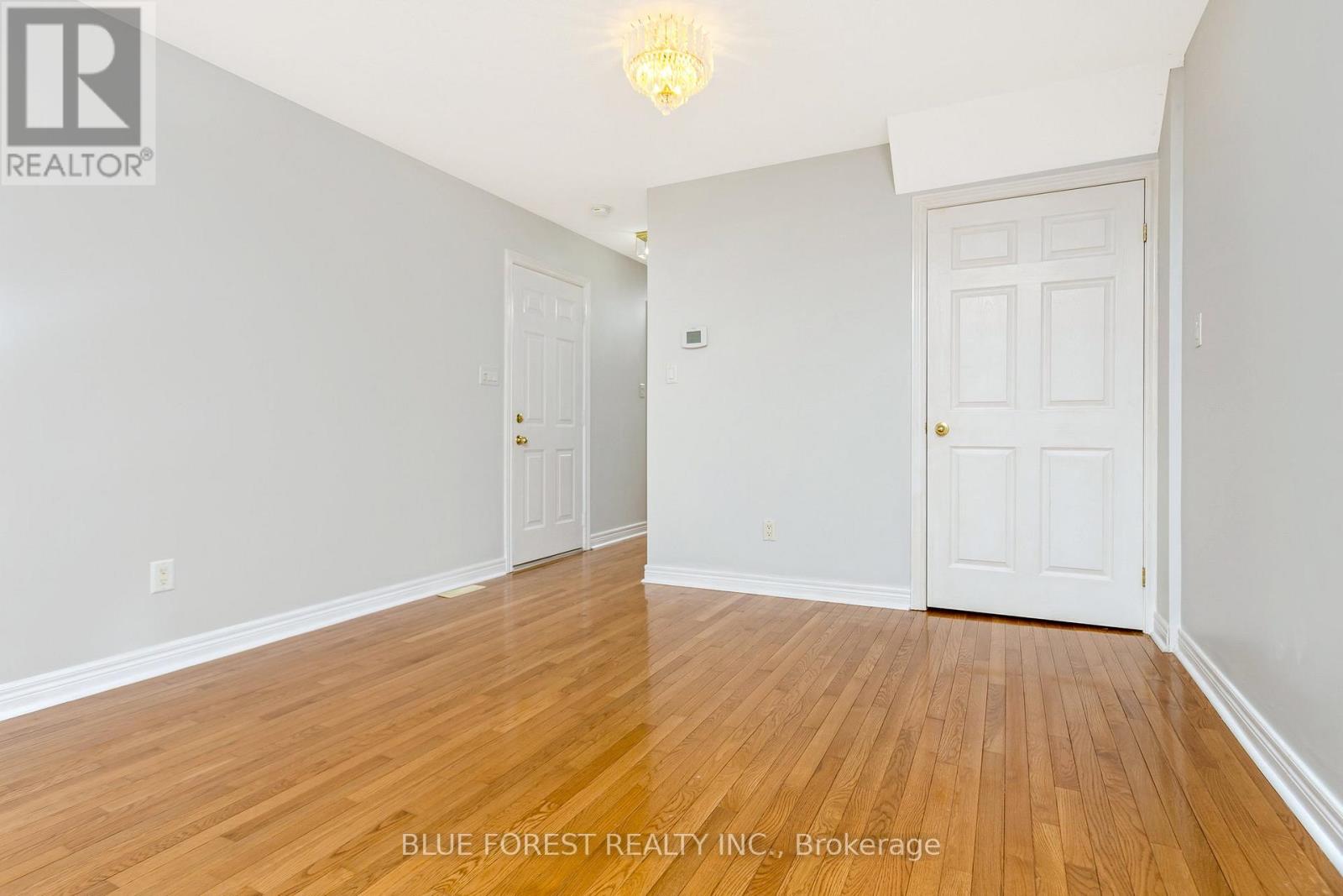 2414 Sequoia Way, Oakville (West Oak Trails), Ontario  L6M 4Z7 - Photo 8 - W9384331