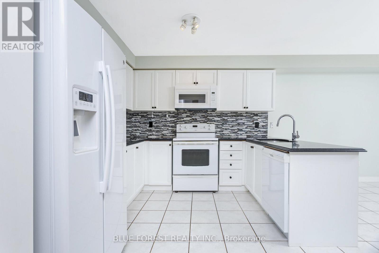 2414 Sequoia Way, Oakville (West Oak Trails), Ontario  L6M 4Z7 - Photo 9 - W9384331