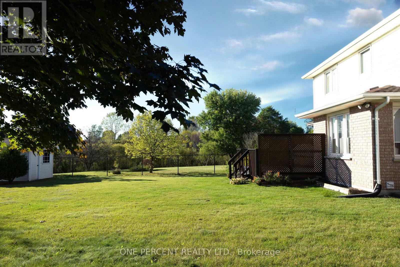 208 Josselyn Place, London, Ontario  N6E 3V2 - Photo 2 - X9384732