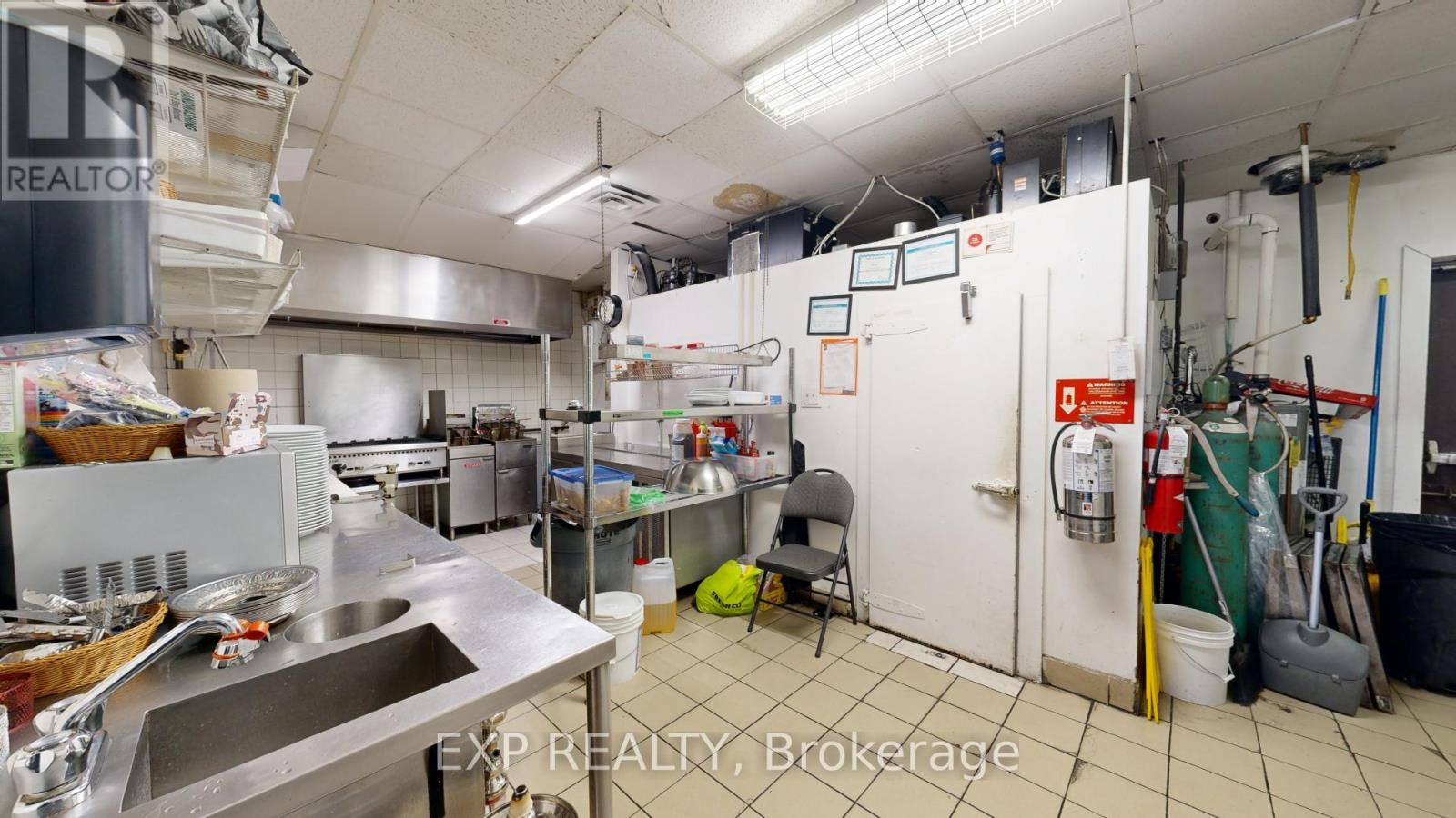 1&2 - 1440 Jalna Boulevard, London, Ontario  N6E 3P2 - Photo 14 - X9384837