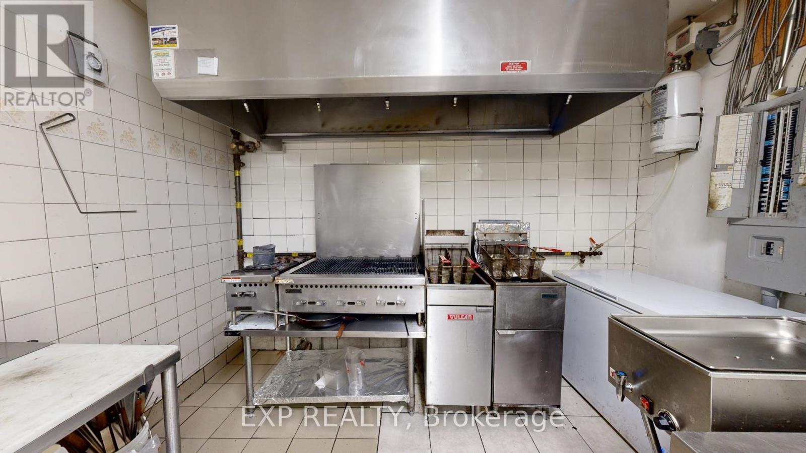 1&2 - 1440 Jalna Boulevard, London, Ontario  N6E 3P2 - Photo 17 - X9384837