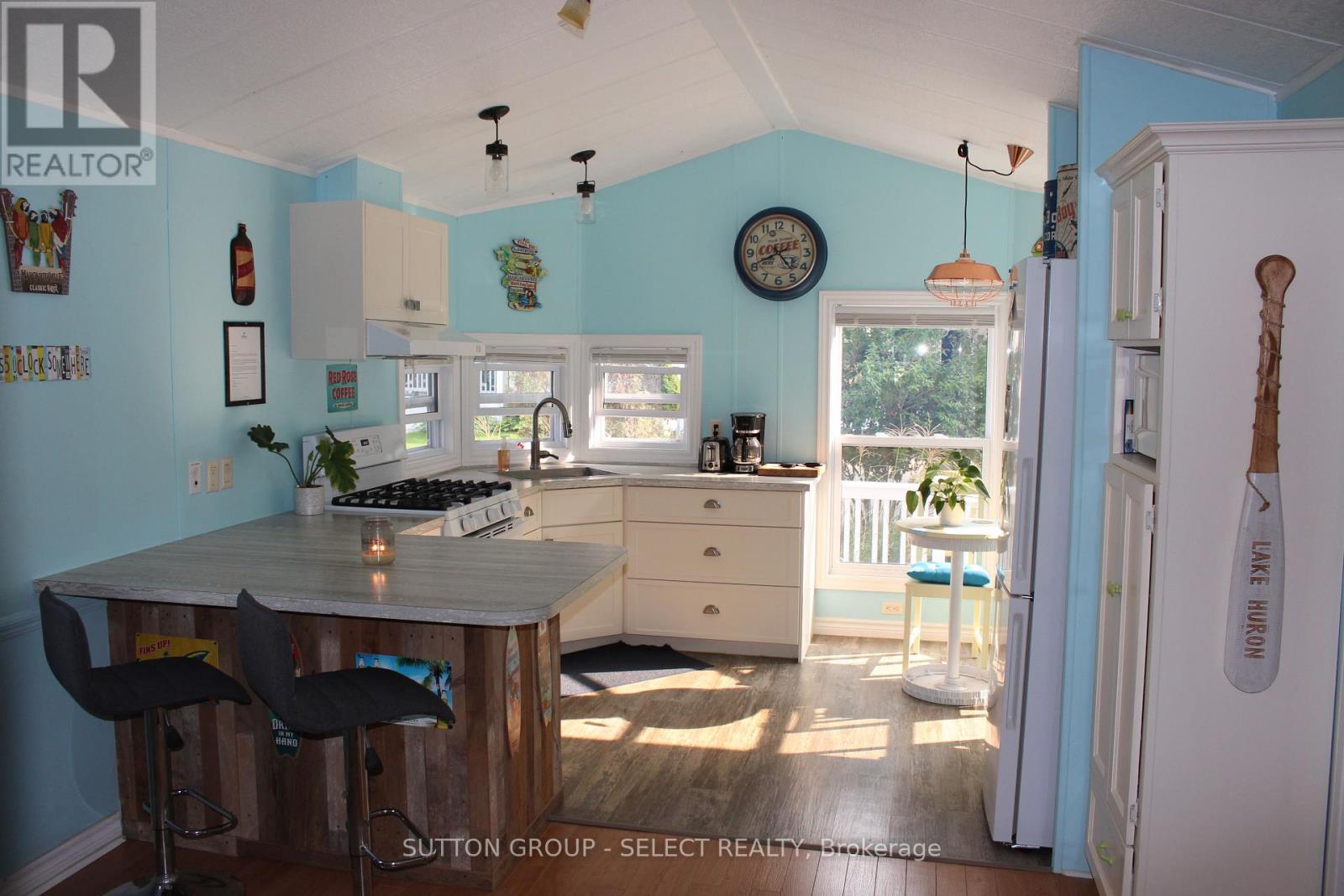22 - 77307 Bluewater Highway, Bluewater (Bayfield), Ontario  N0M 1G0 - Photo 12 - X9385139