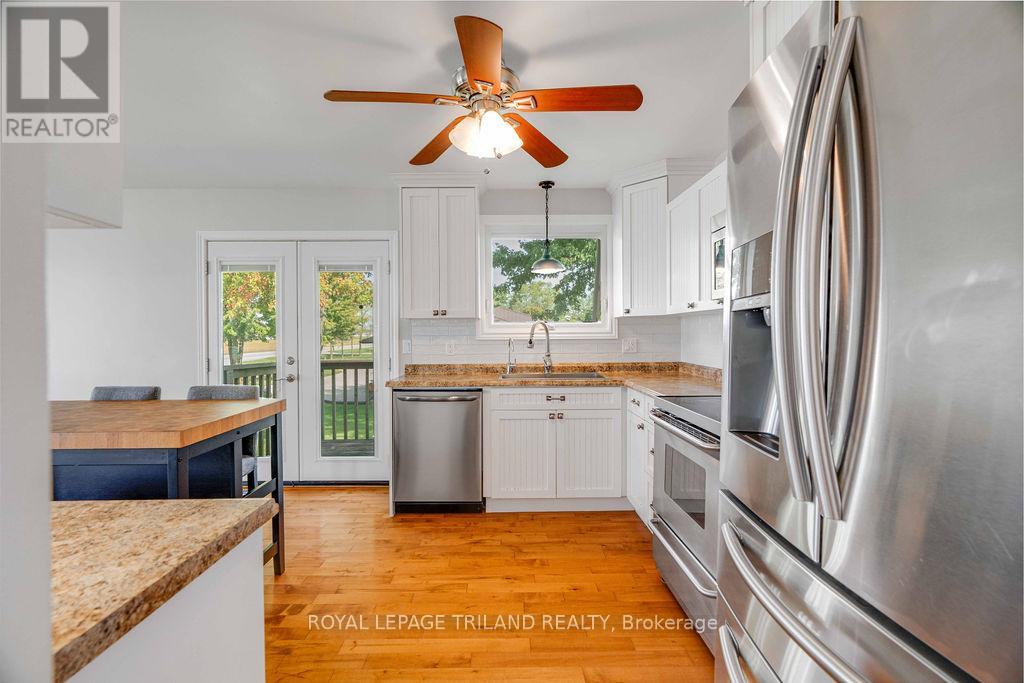 285 Appin Road, Southwest Middlesex (Glencoe), Ontario  N0L 1M0 - Photo 12 - X9385194
