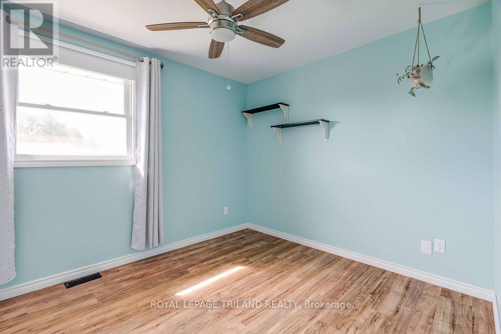 285 Appin Road, Southwest Middlesex (Glencoe), Ontario  N0L 1M0 - Photo 14 - X9385194