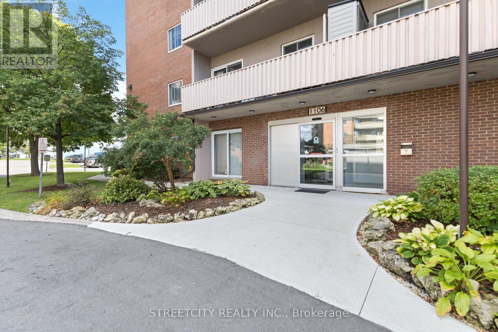 404 - 1106 Jalna Boulevard S, London, Ontario  N6E 2R9 - Photo 2 - X9385232
