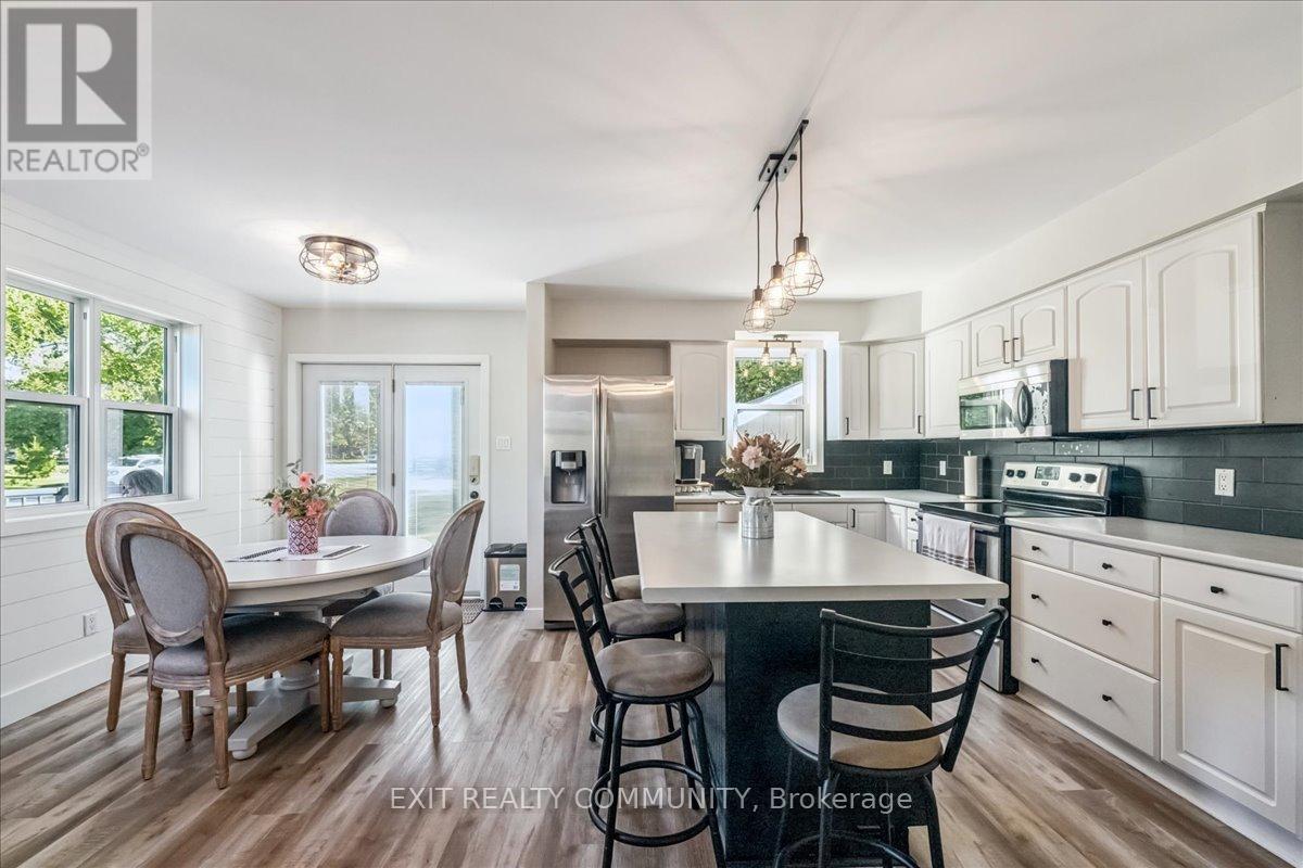 21 Edward Street, Bluewater, Ontario  N0M 2T0 - Photo 11 - X9385281