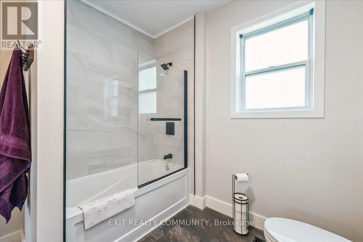 21 Edward Street, Bluewater, Ontario  N0M 2T0 - Photo 18 - X9385281
