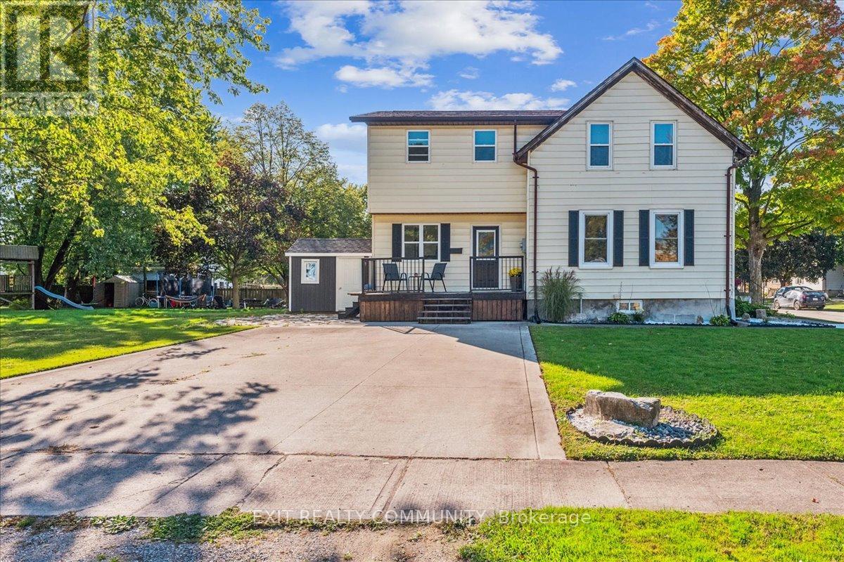 21 Edward Street, Bluewater, Ontario  N0M 2T0 - Photo 3 - X9385281