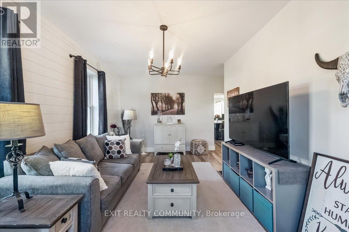 21 Edward Street, Bluewater, Ontario  N0M 2T0 - Photo 6 - X9385281