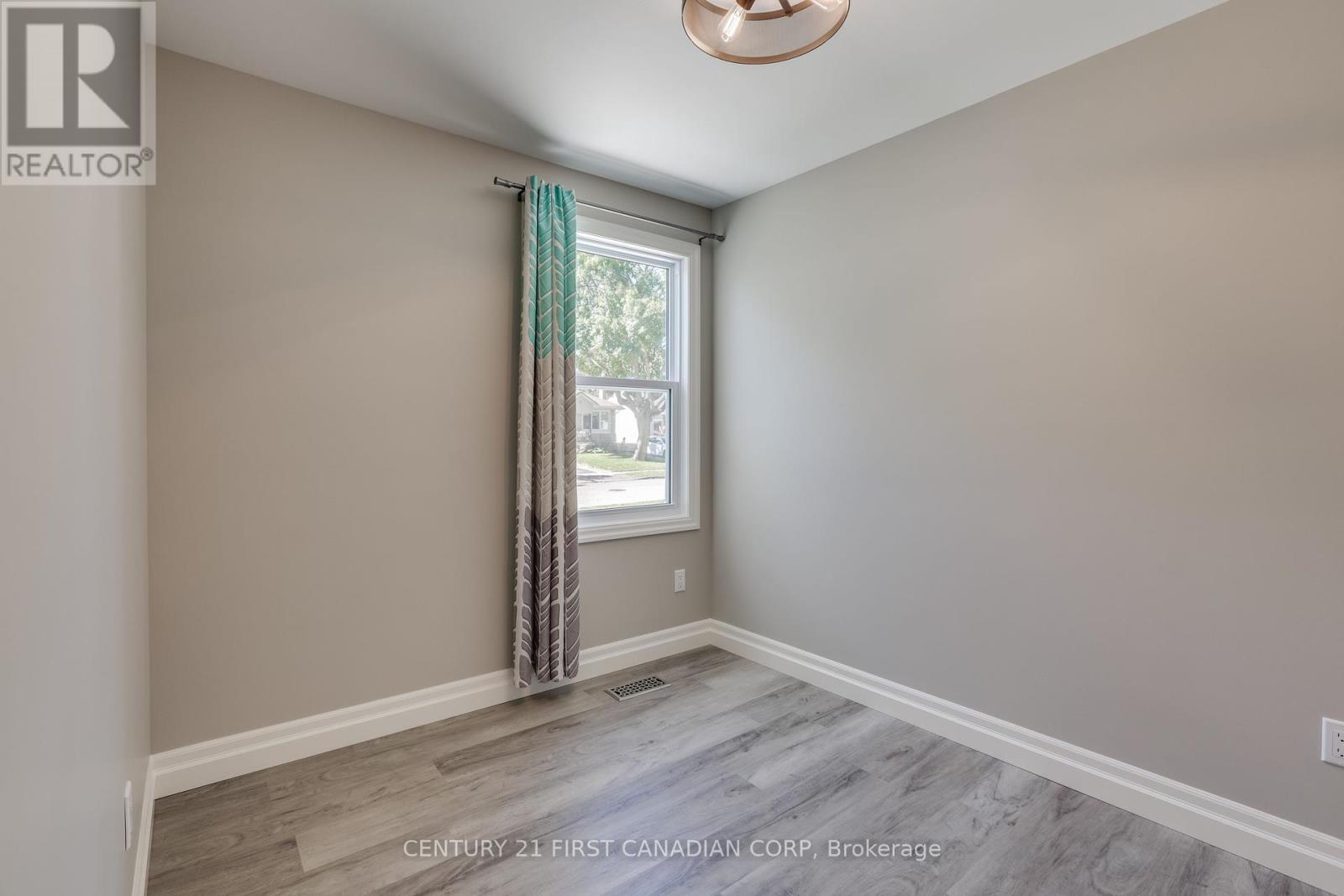 244 Giles Street, London, Ontario  N5Z 2W3 - Photo 14 - X9385285