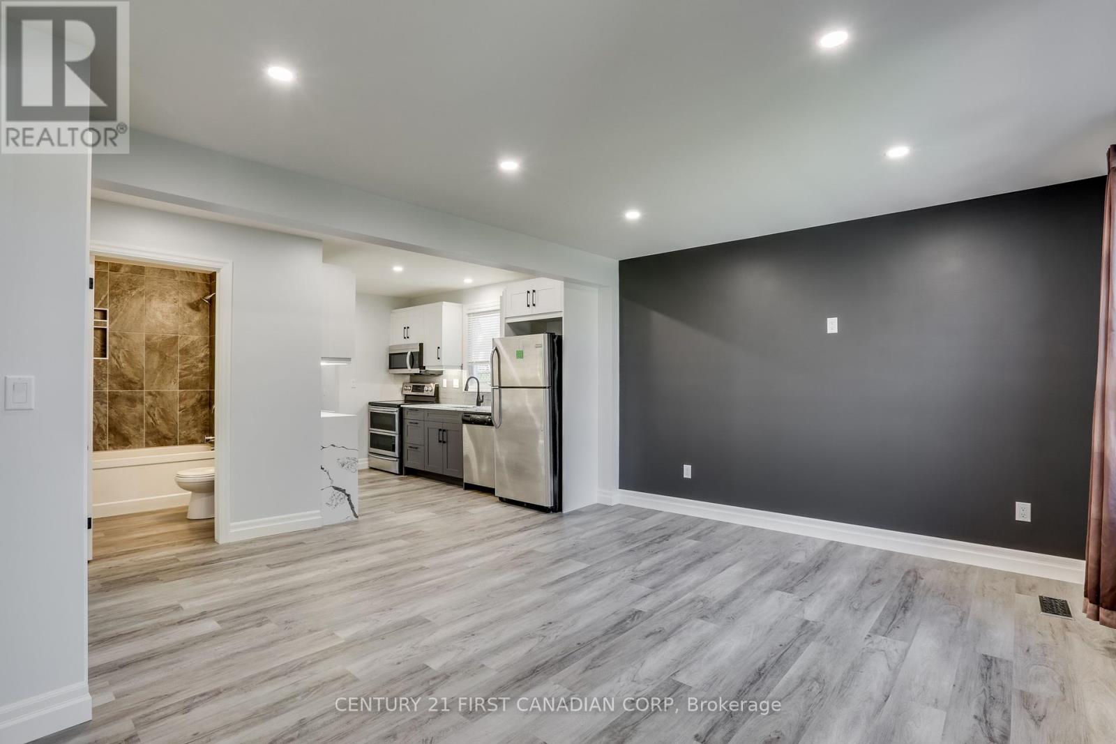 244 Giles Street, London, Ontario  N5Z 2W3 - Photo 5 - X9385285