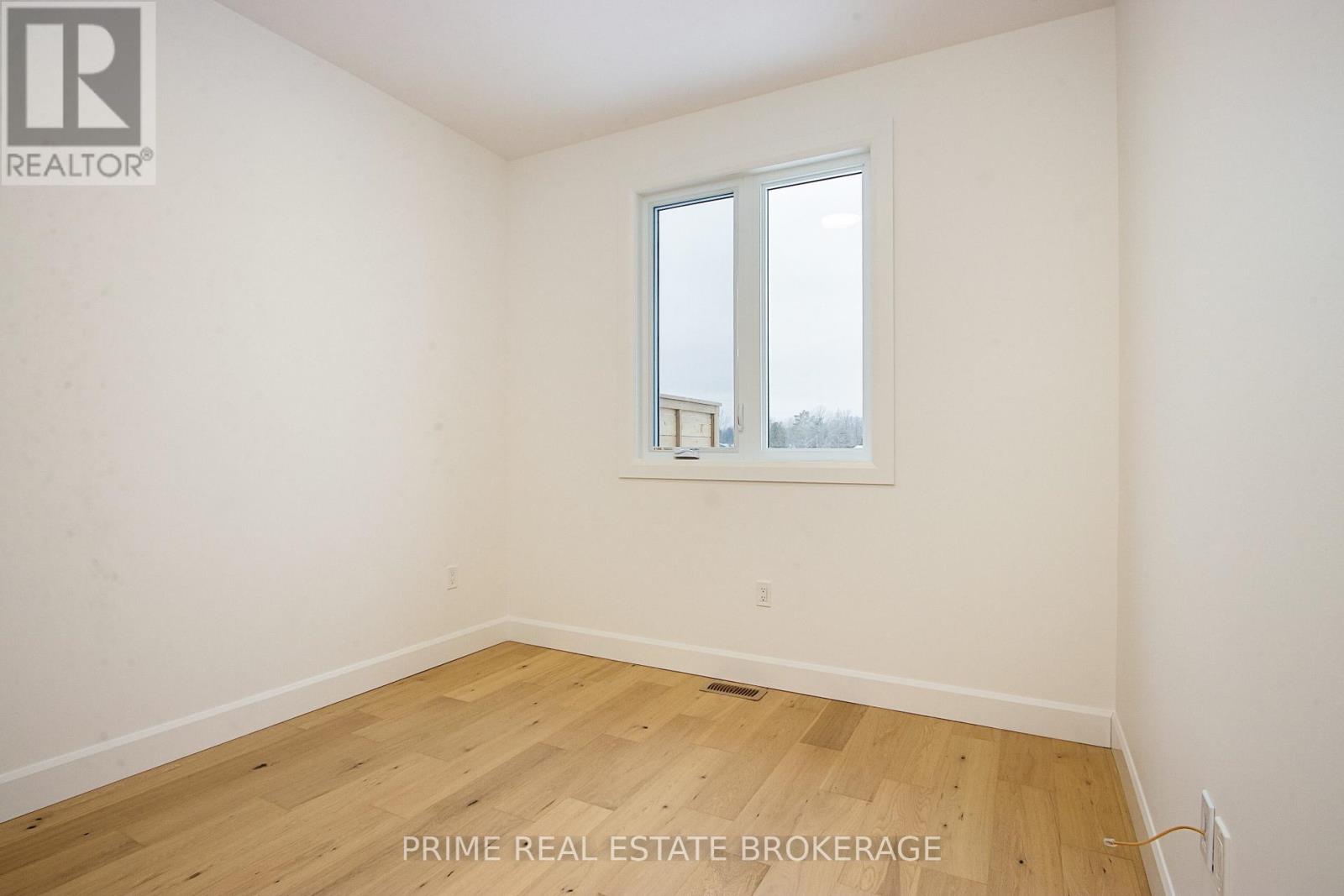 71 - 11 Coastal Crescent, Lambton Shores (Grand Bend), Ontario  N0M 1T0 - Photo 21 - X9385324